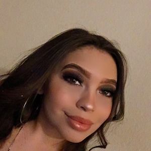 Meet your Posher, Fabiola
